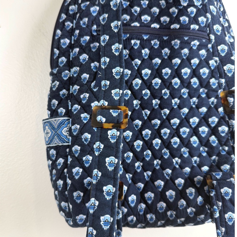 Vera Bradley Mini Backpack Navy Blue Quilted Floral Cotton Adjustable Straps - Picture 5 of 15